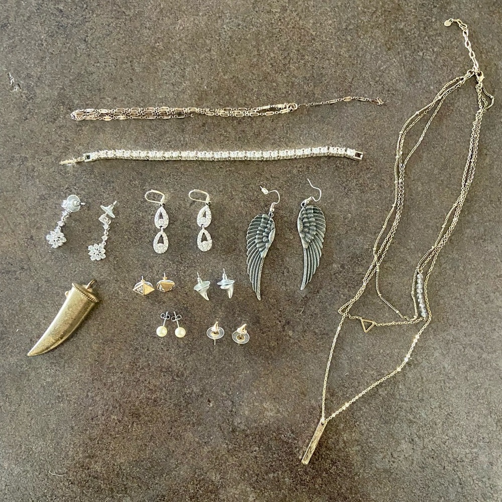 Assorted Gold and Silver Jewelry Set